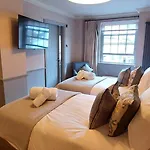 The Crown 3* Coniston