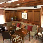 The Crown 3*