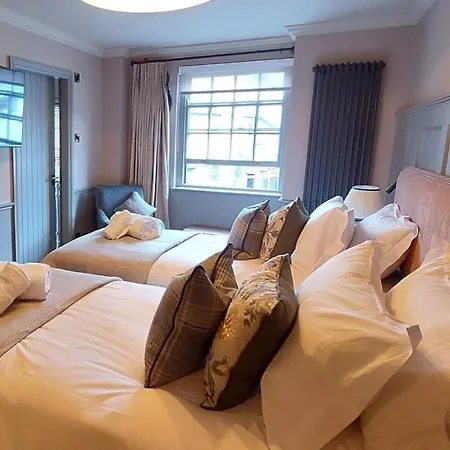 بيت ريفي The Crown 3*