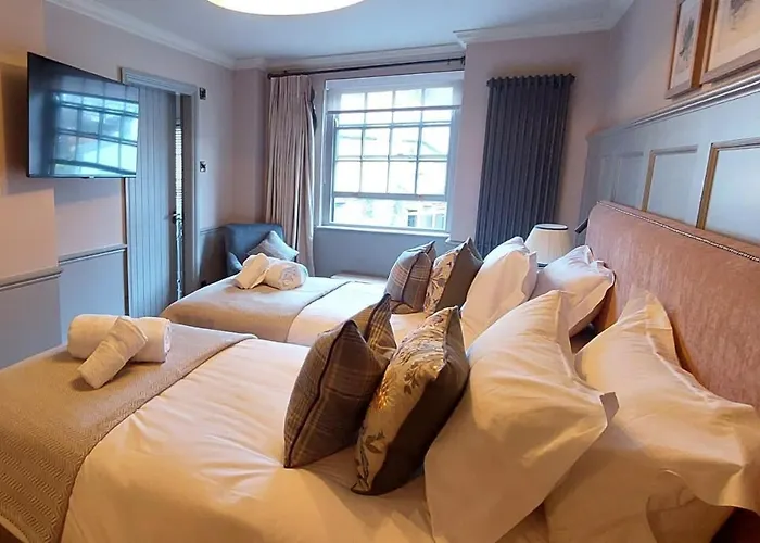 بيت ريفي The Crown 3*